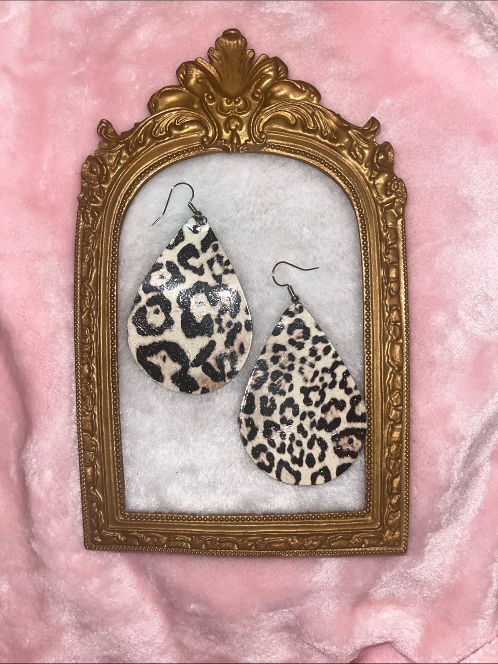 Sparkly Leopard Print Teardrop Earrings - Cream and Black